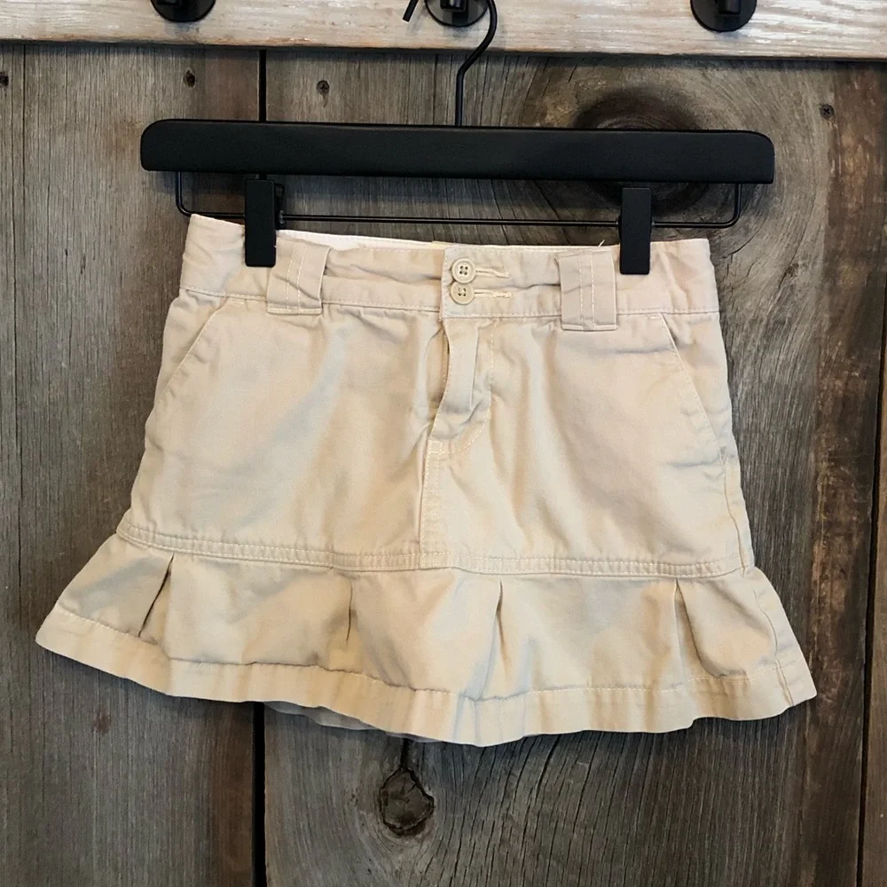 GapKids Tan Khaki Pleated Skirt with Shorts Size 8